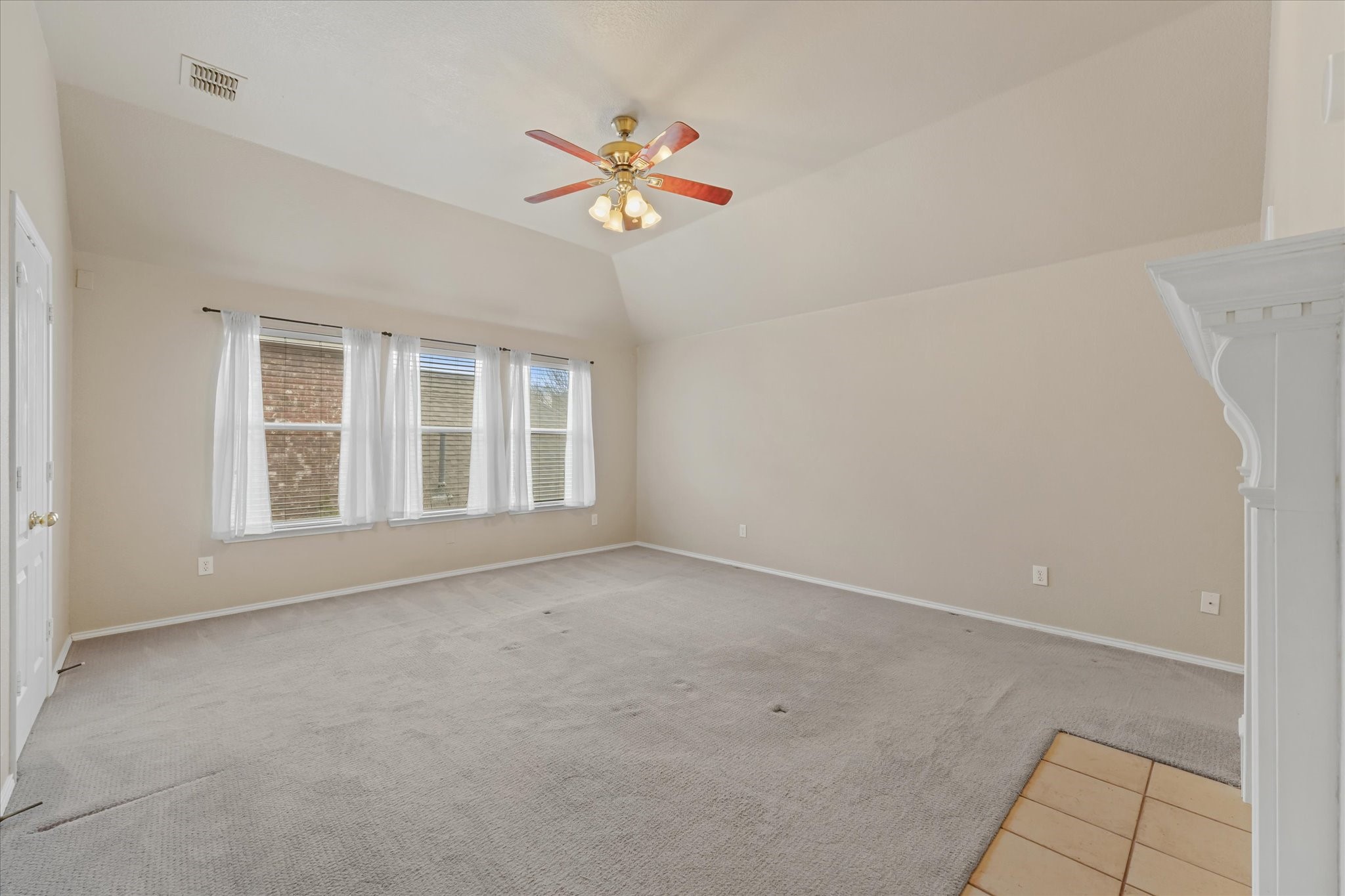 1549 Spring Lake Drive