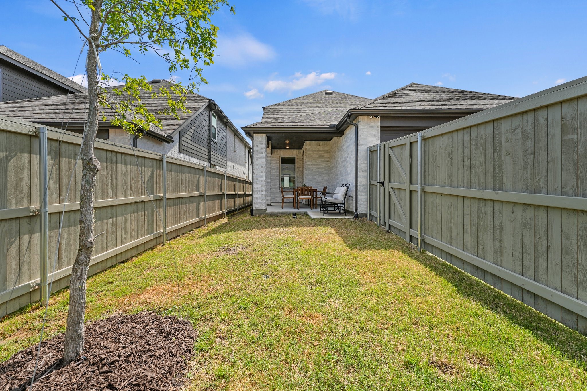 2108 Elm Place