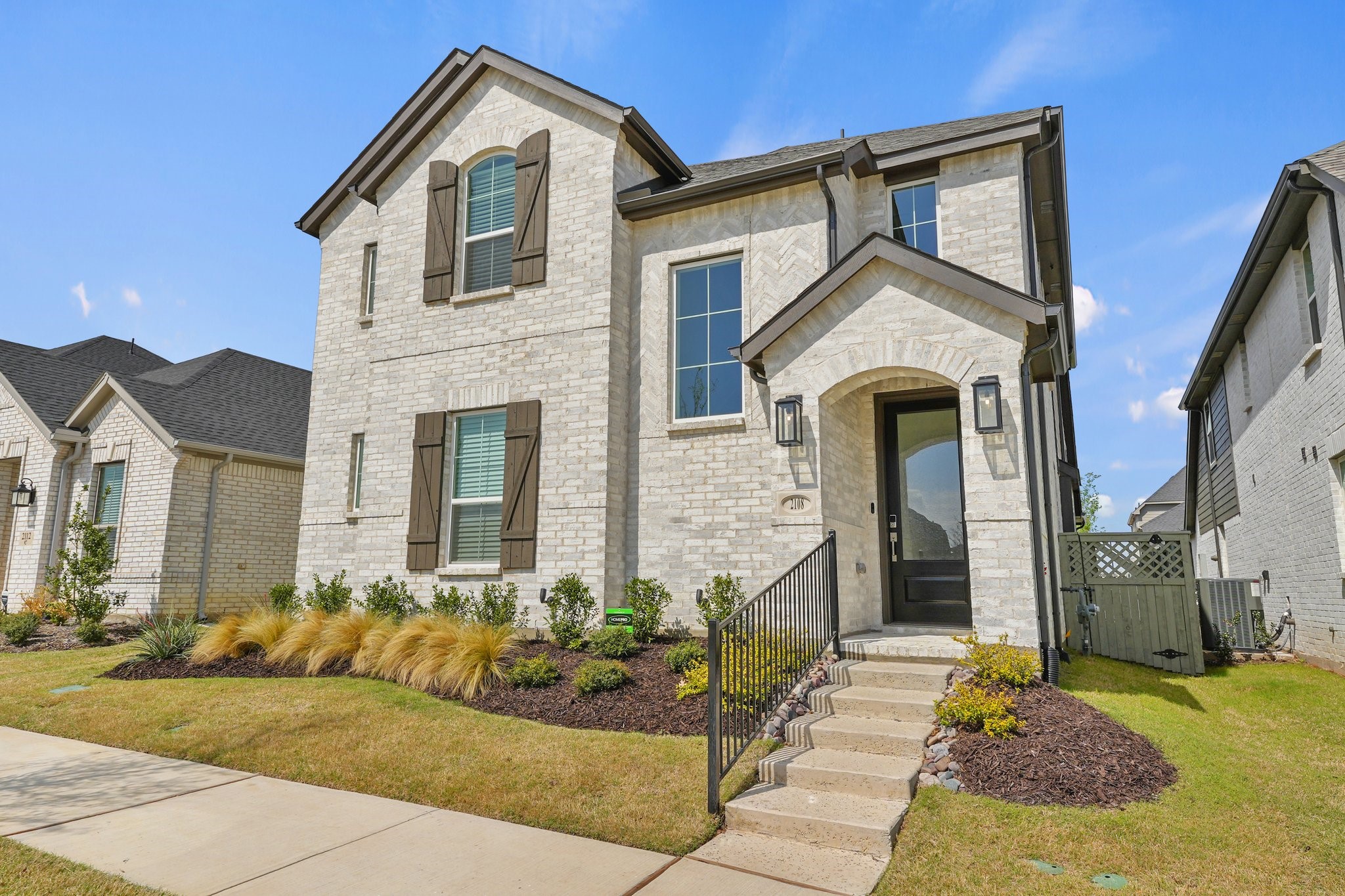 2108 Elm Place