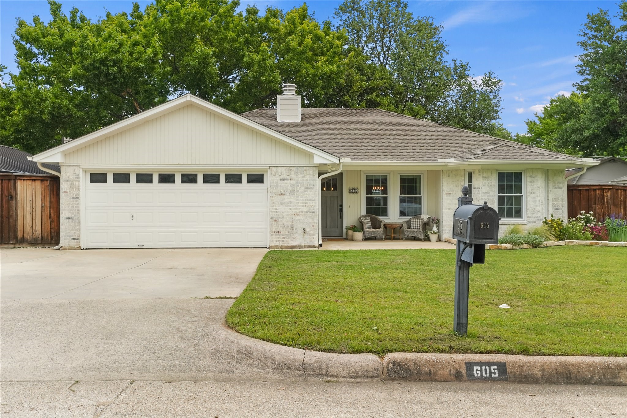 605 Meadow Lane
