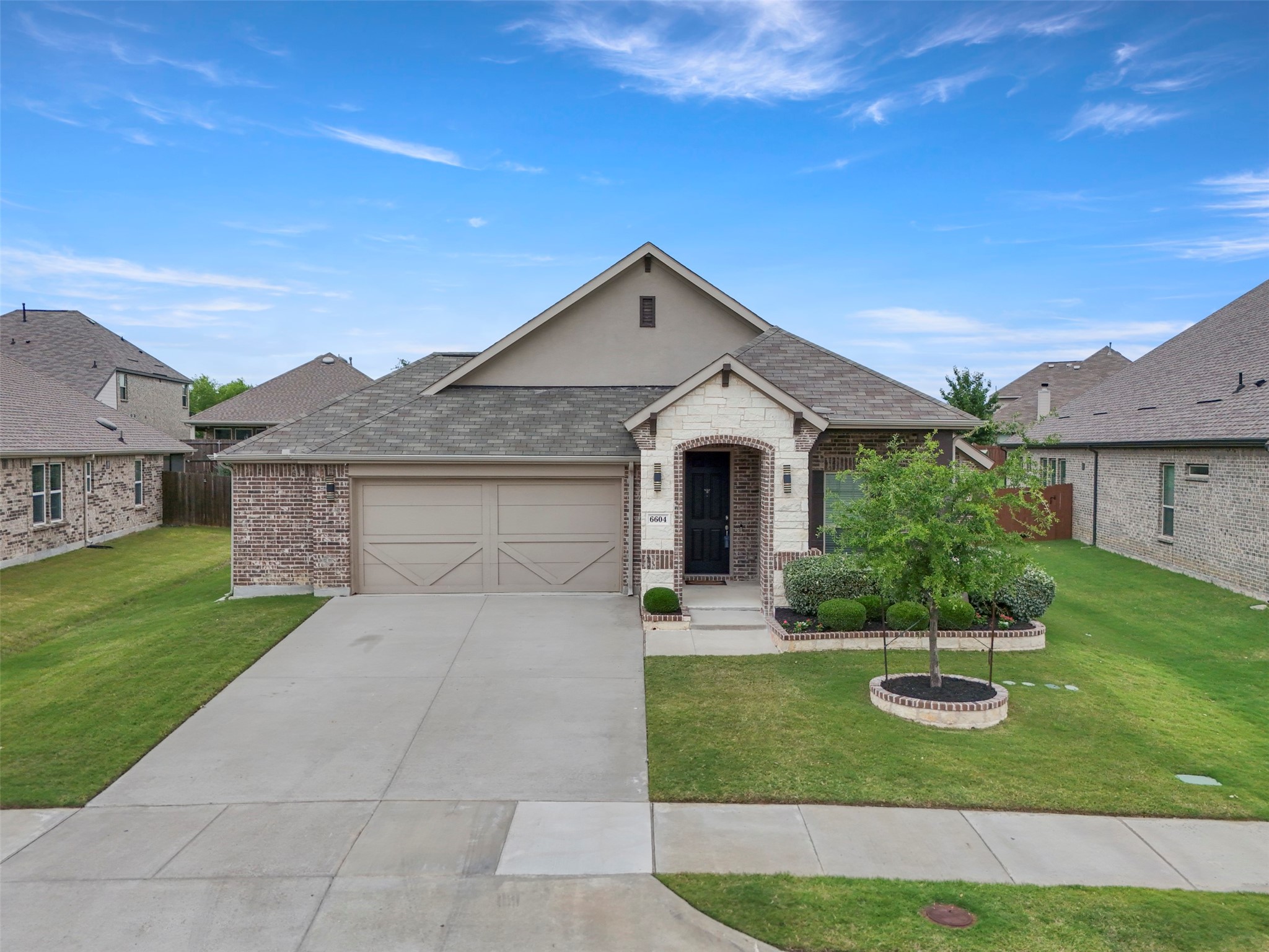 6604 Cedarhurst Court