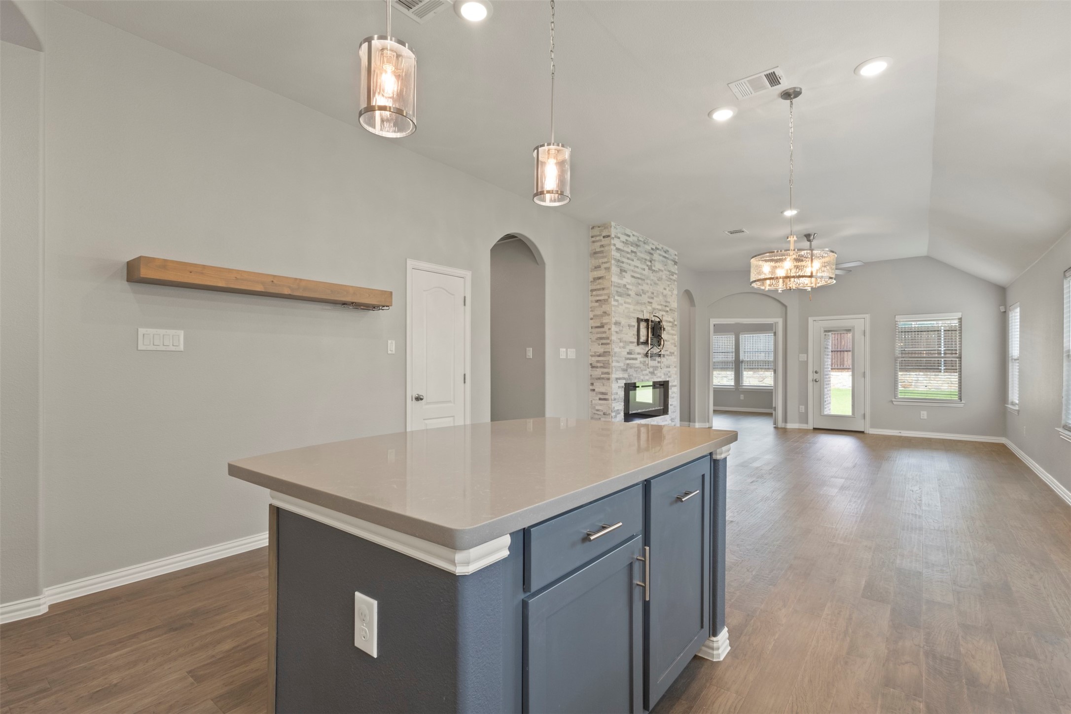 6604 Cedarhurst Court