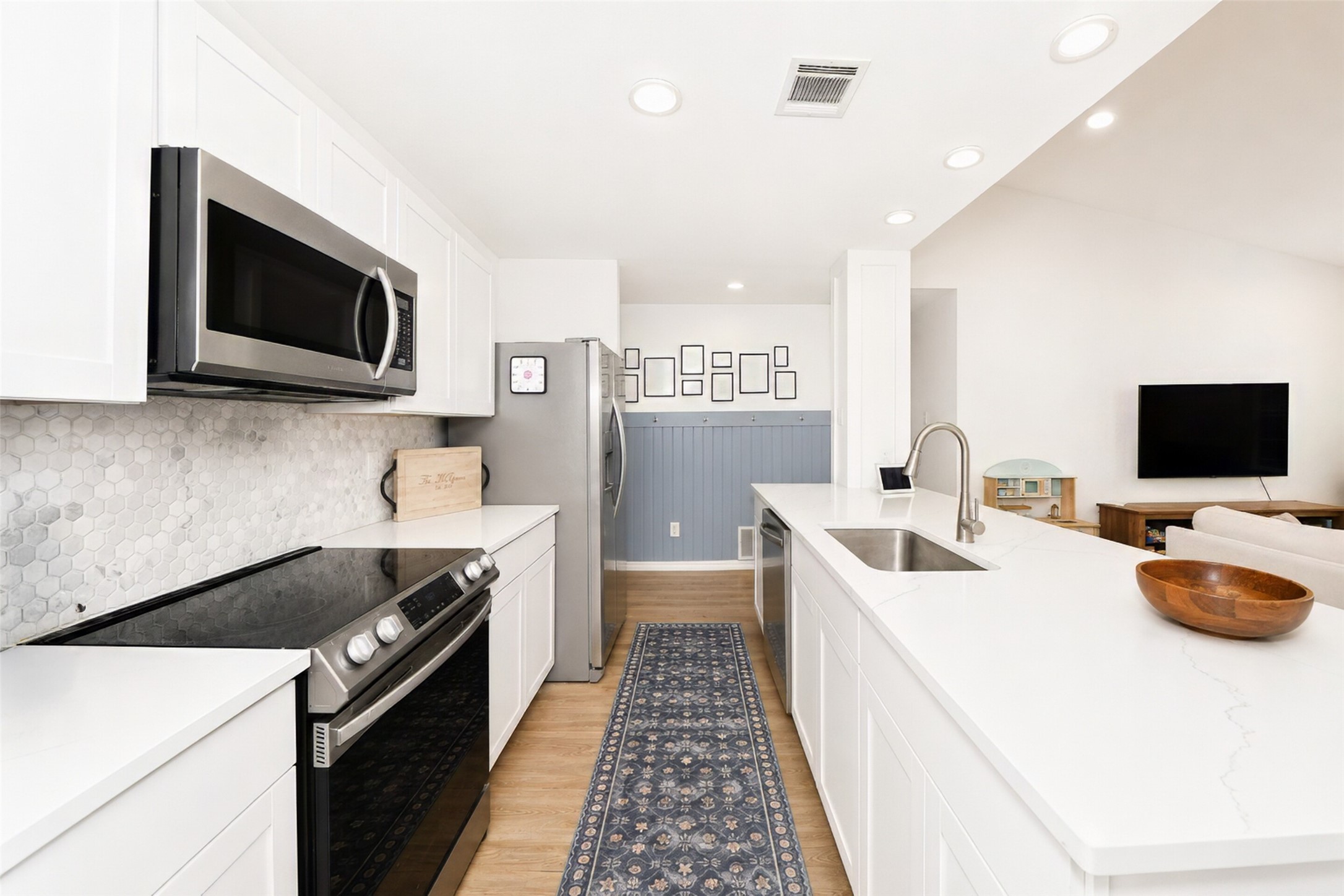 1119 Normandy Drive