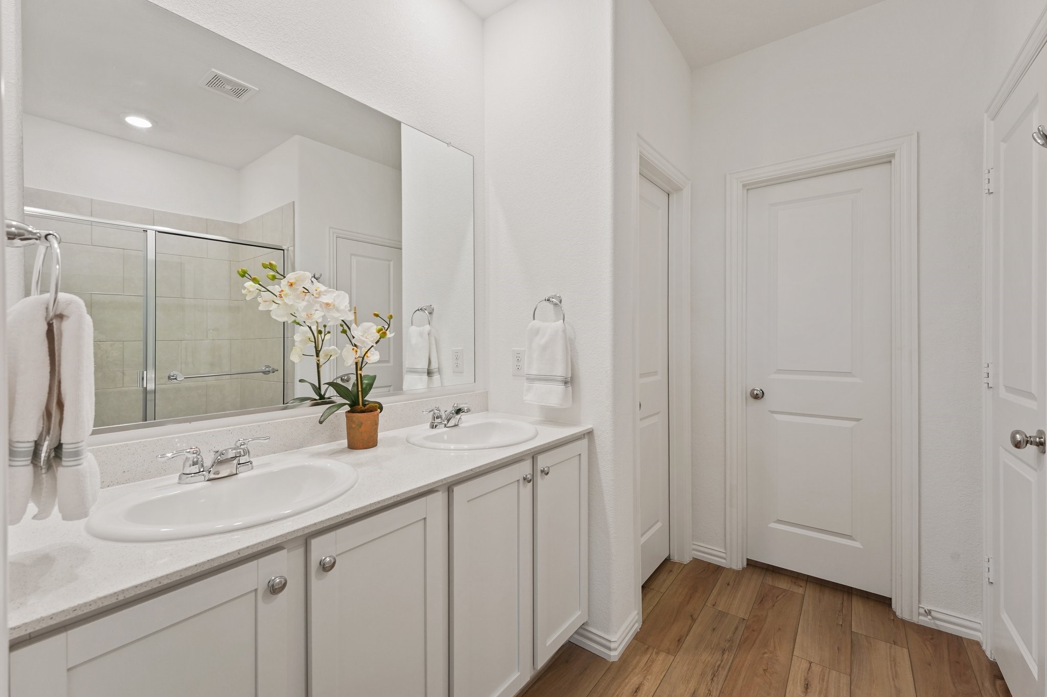2552 Eden Creek Drive