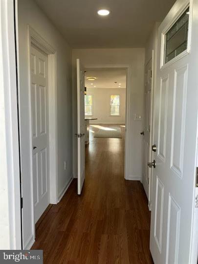 68 E BARBER AVENUE