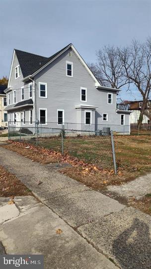 68 E BARBER AVENUE