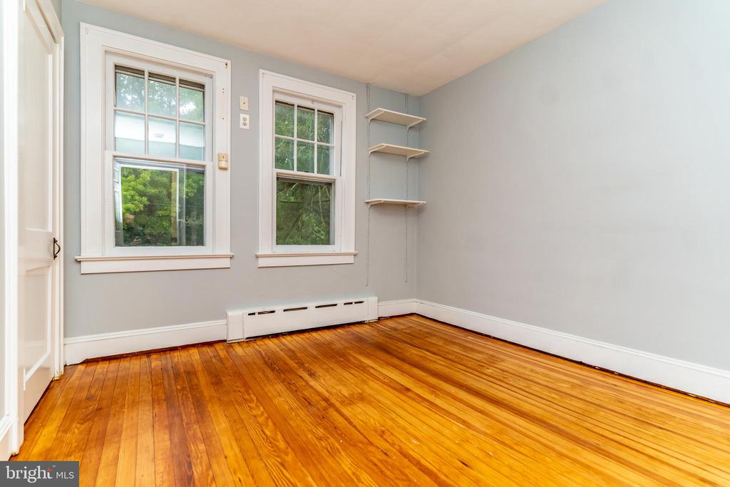45 FERNWOOD LANE