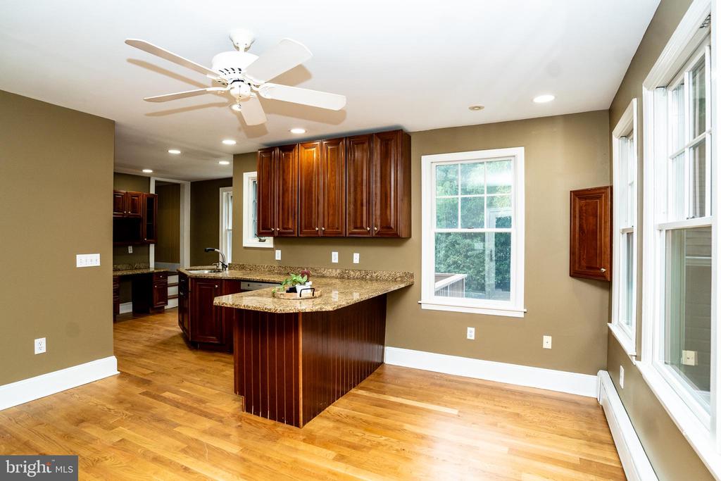 45 FERNWOOD LANE