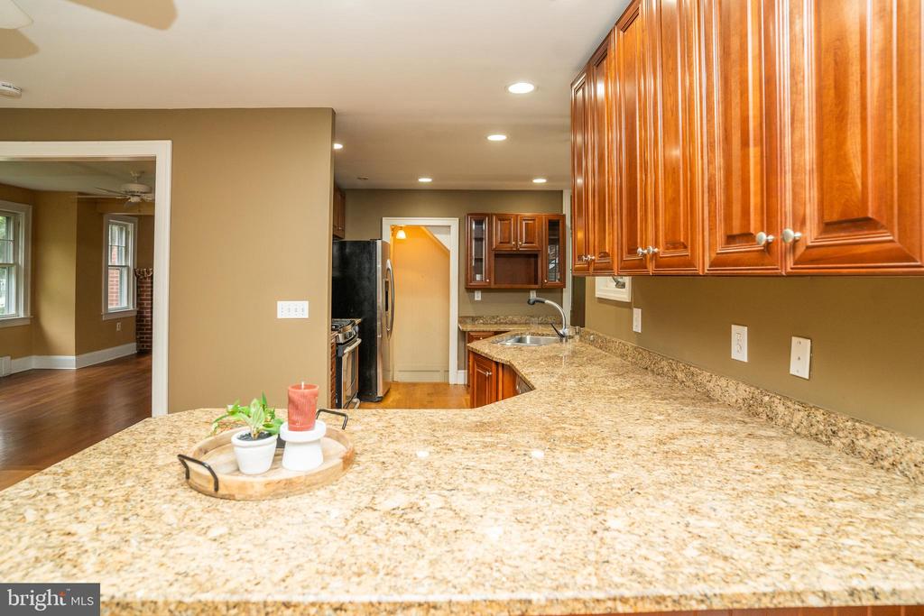 45 FERNWOOD LANE
