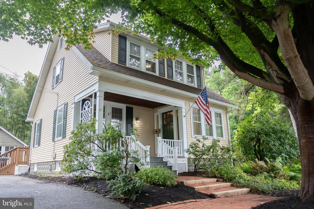 45 FERNWOOD LANE