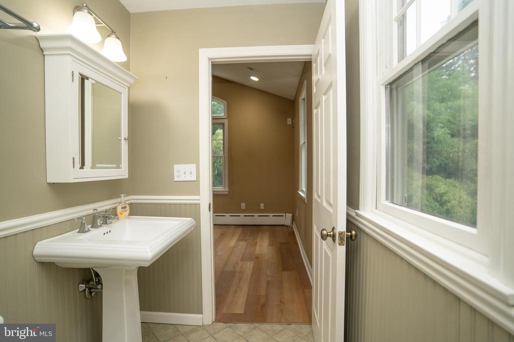 45 FERNWOOD LANE