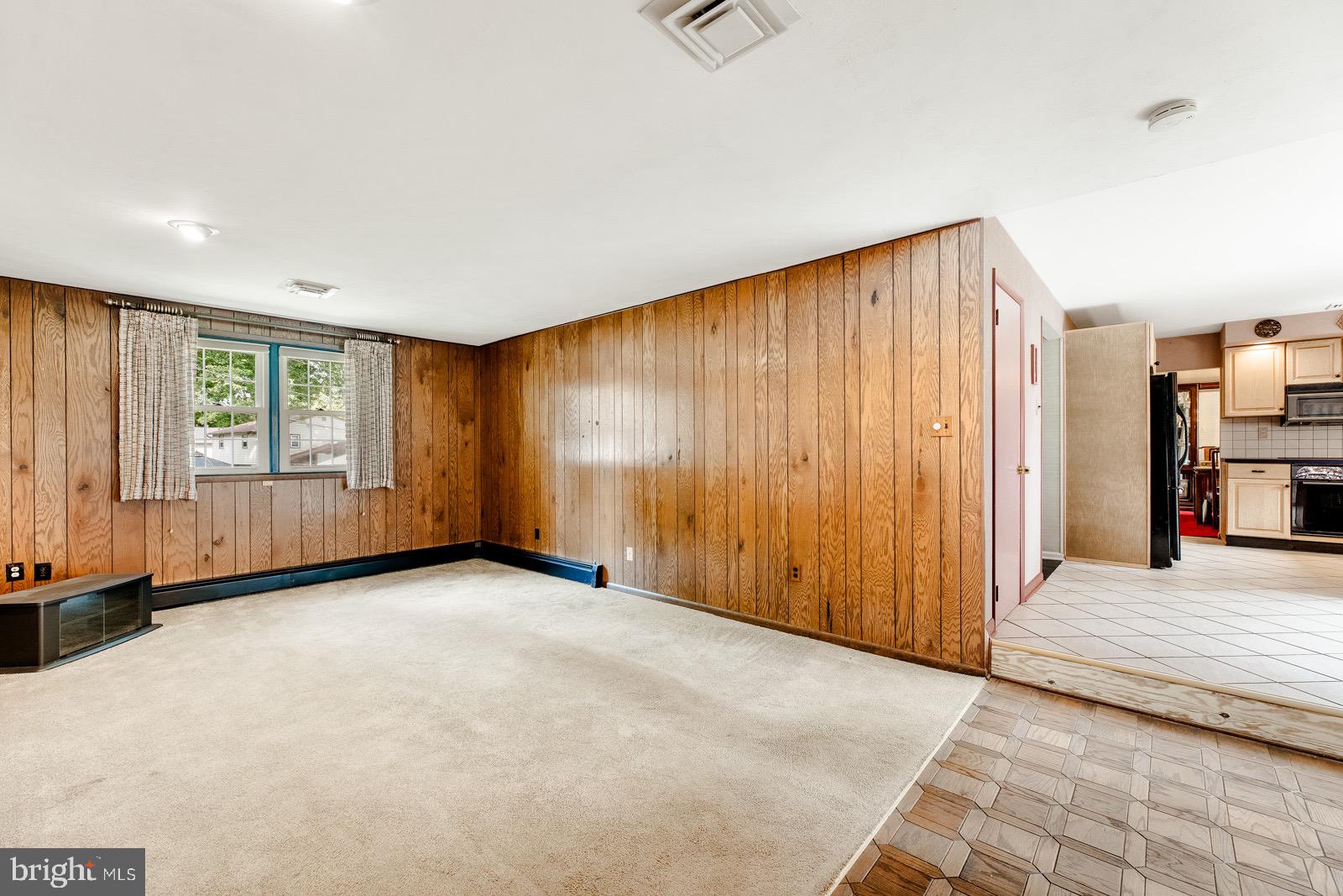 163 N MYRTLEWOOD AVENUE