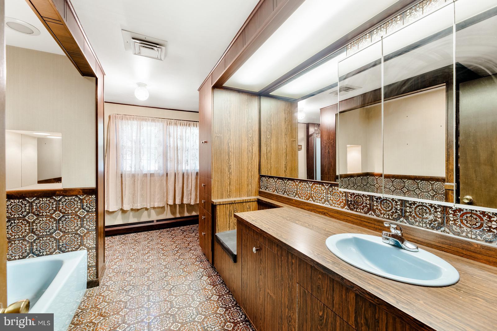 163 N MYRTLEWOOD AVENUE