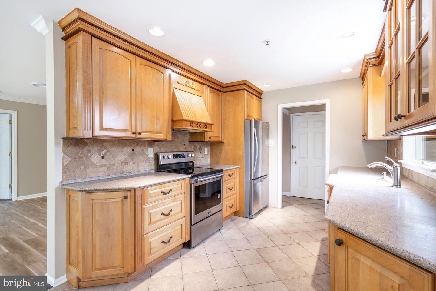 2388 Tabatha Dr