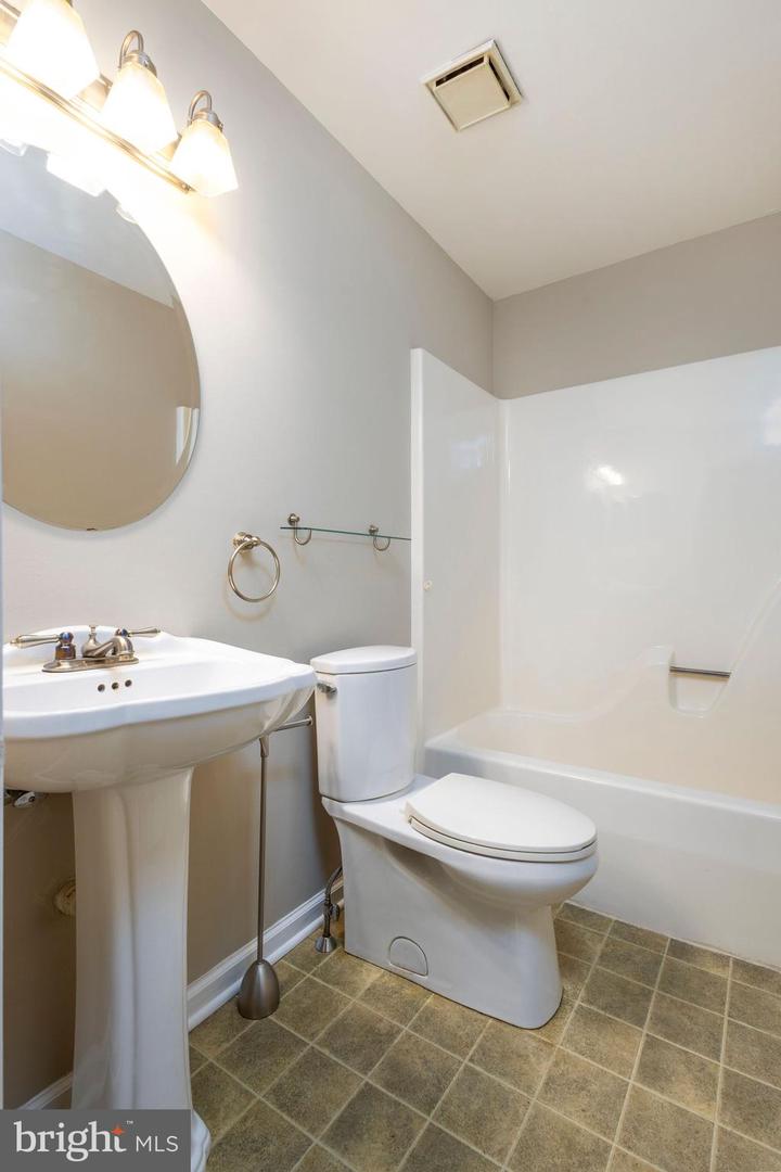 2388 Tabatha Dr