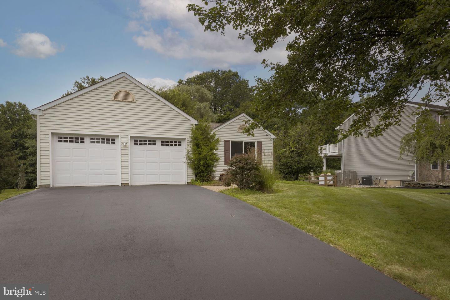 2388 Tabatha Dr