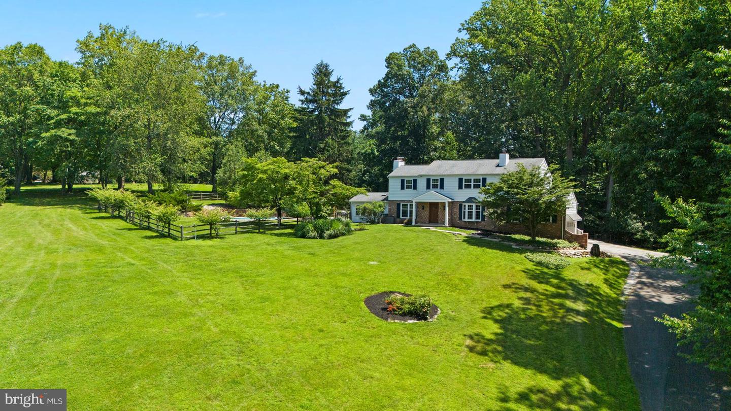 241 Line Rd