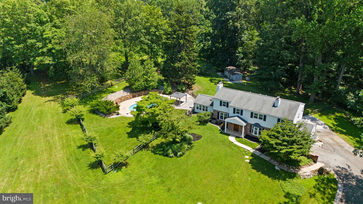 241 Line Rd