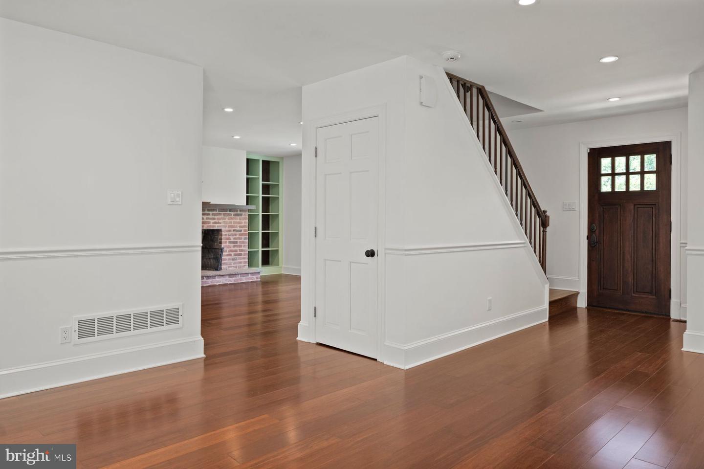 241 Line Rd
