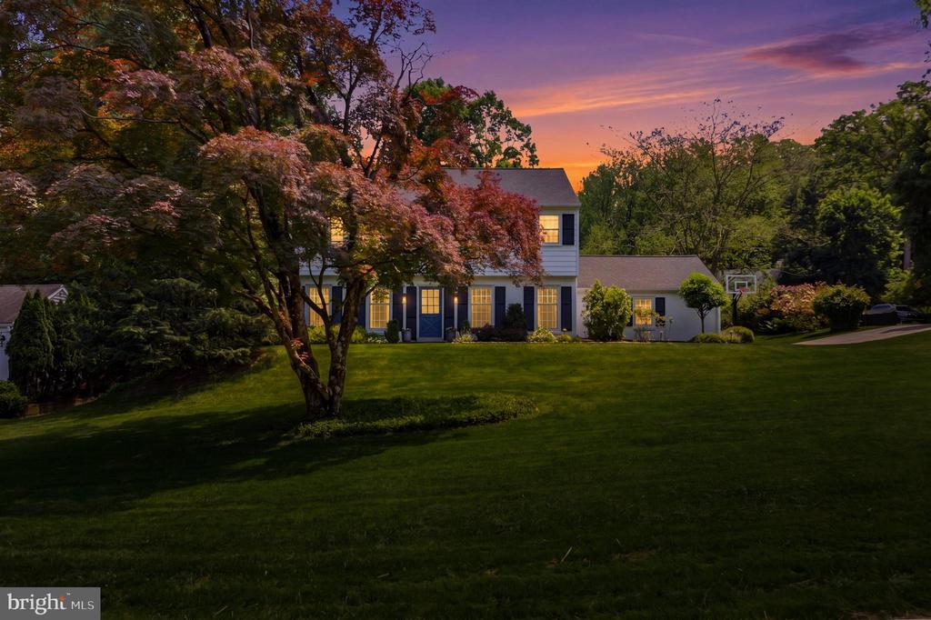 566 UPPER WEADLEY ROAD