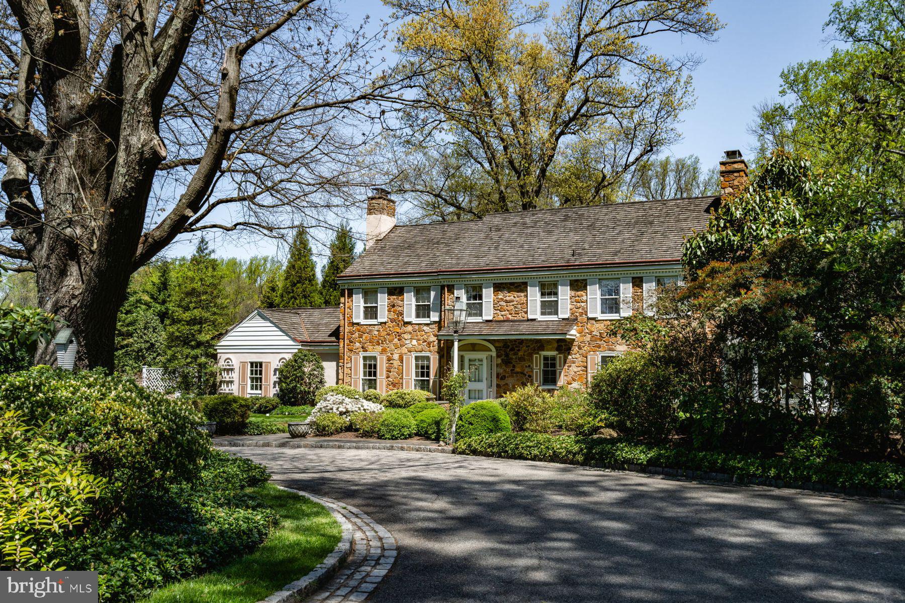 274 And 270 Hothorpe Ln