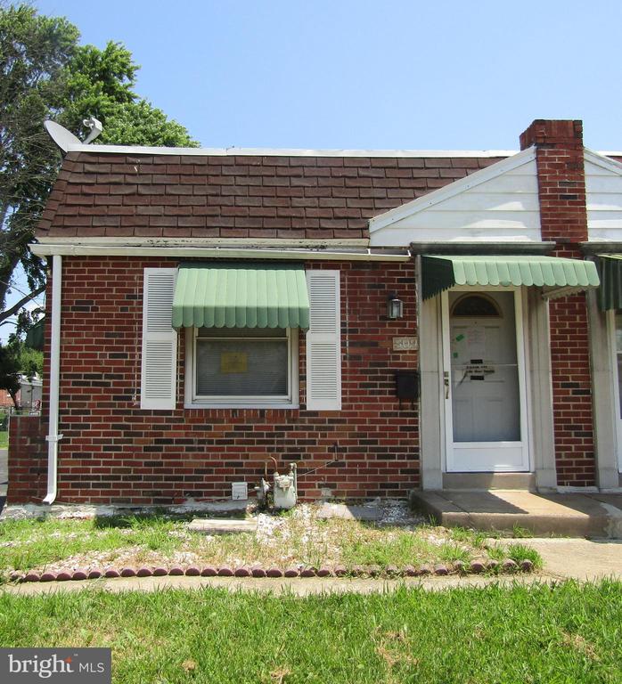 309 S OAK AVENUE