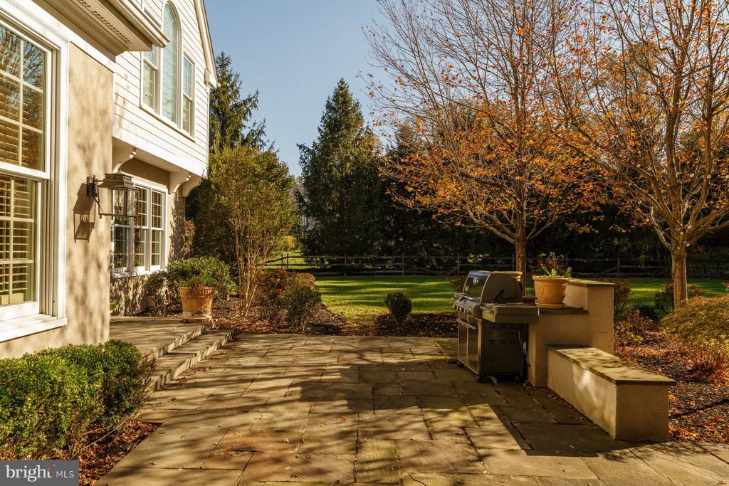 423 BOXWOOD ROAD