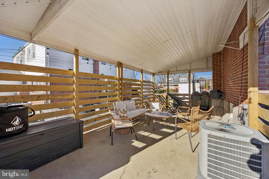 1418 MICHIGAN AVENUE