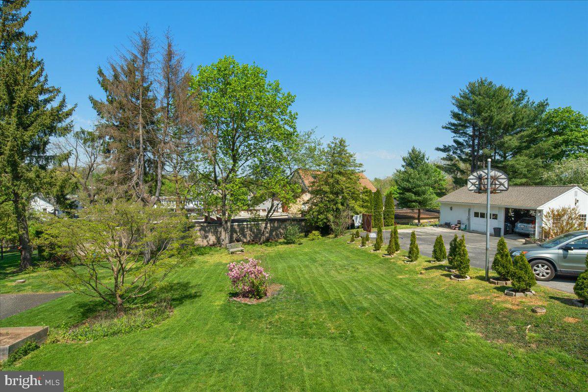 9 Whitemarsh Ave
