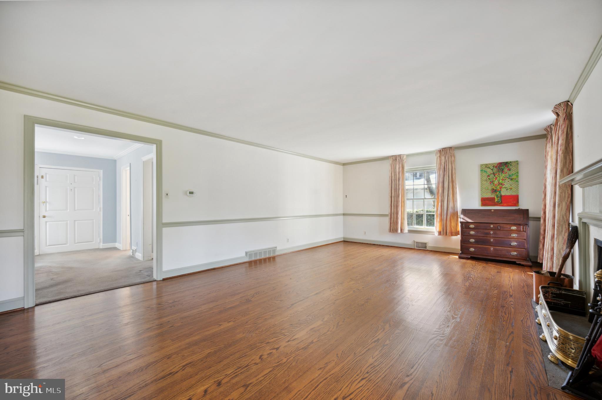 517 CRESHEIM VALLEY ROAD