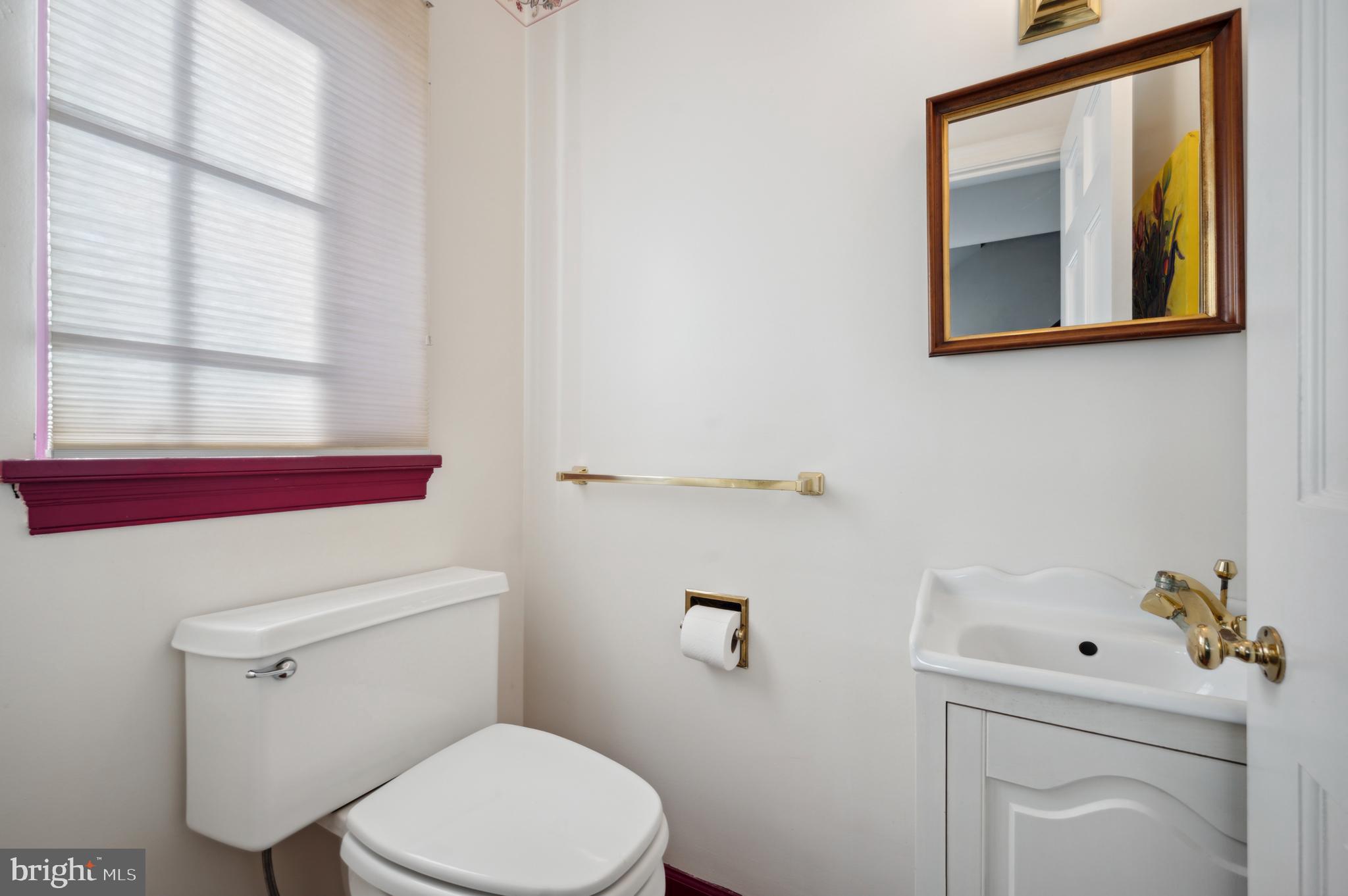 517 CRESHEIM VALLEY ROAD