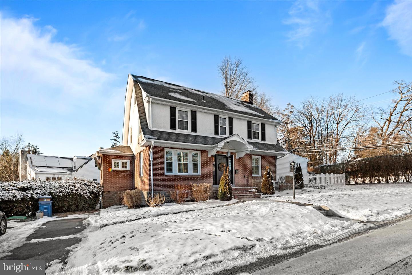 1802 Woodland Rd