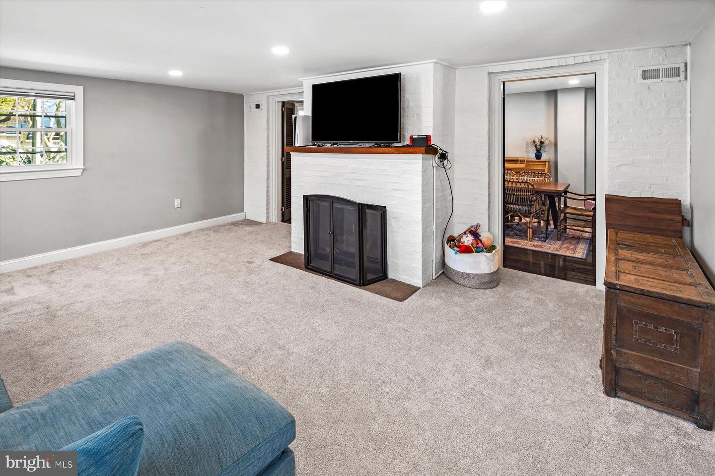1802 Woodland Rd