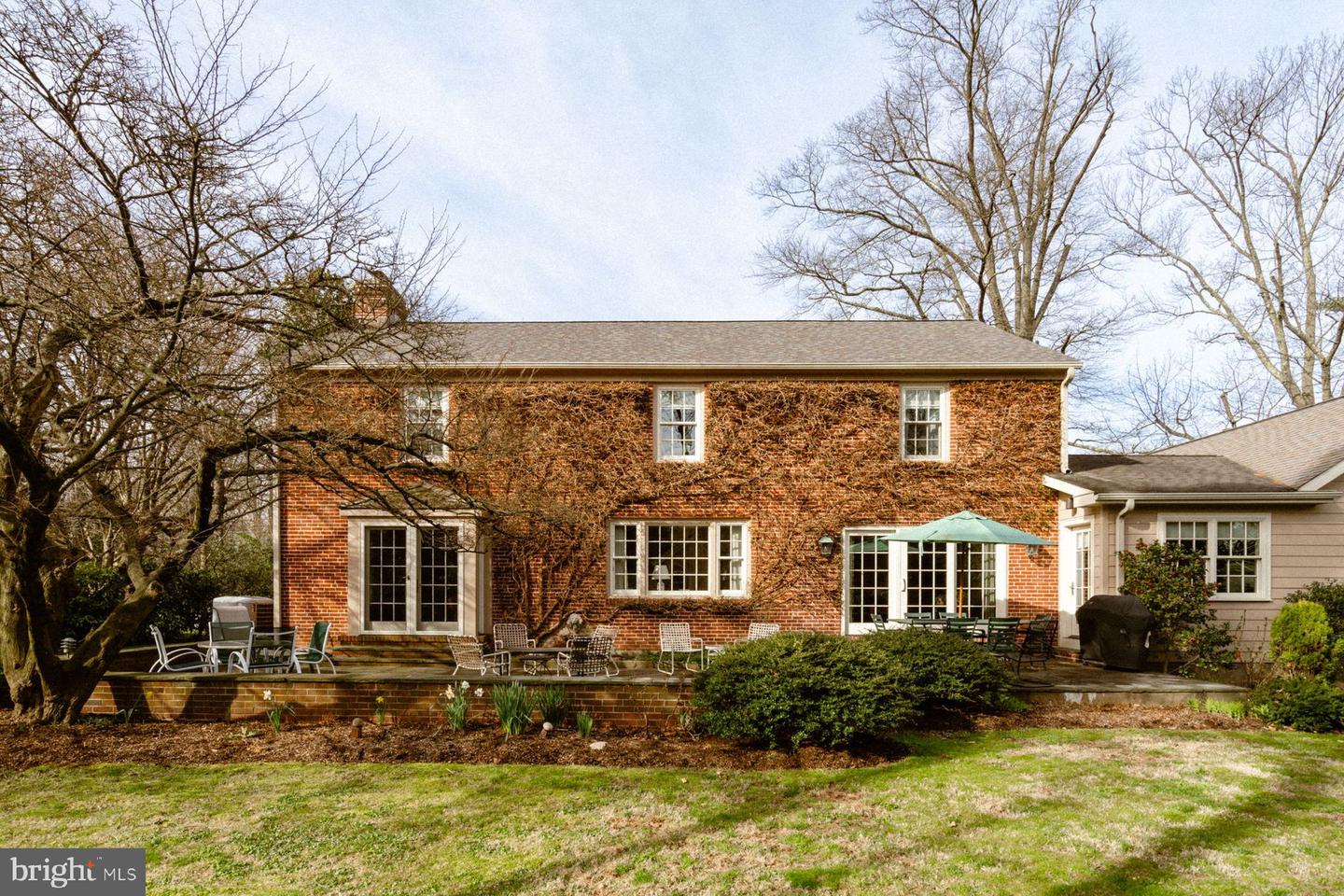1509 W Montgomery Ave