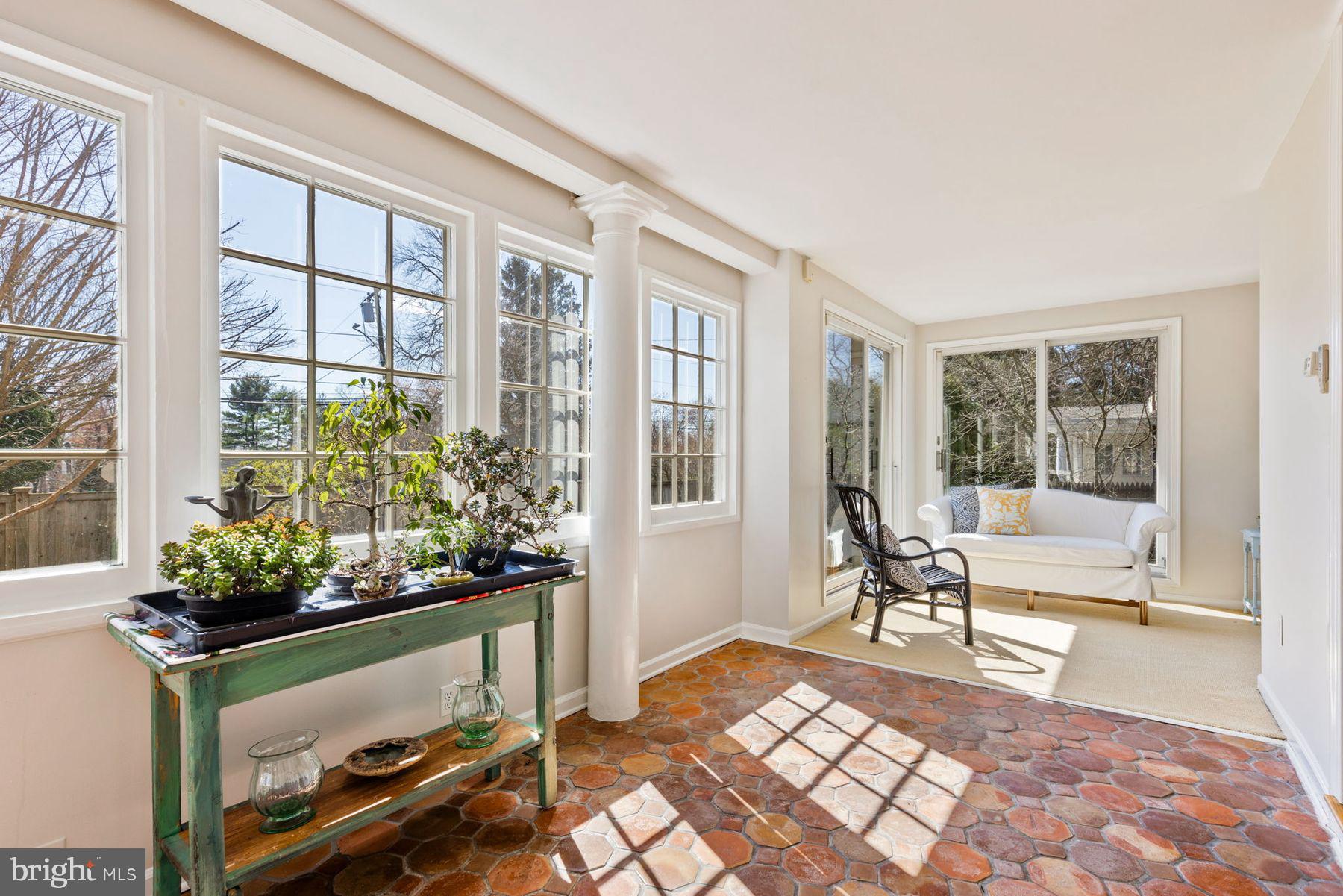 515 Willow Grove Ave