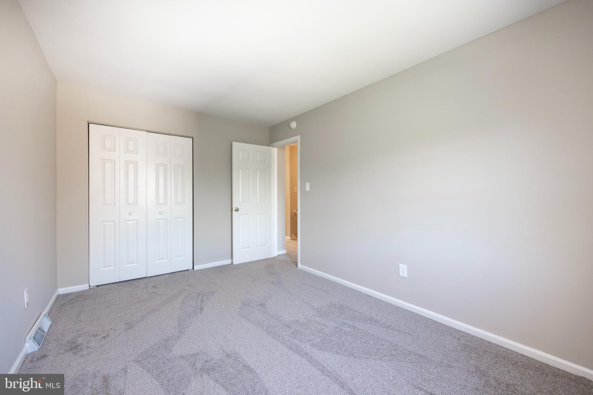 205 WASHINGTON COURT