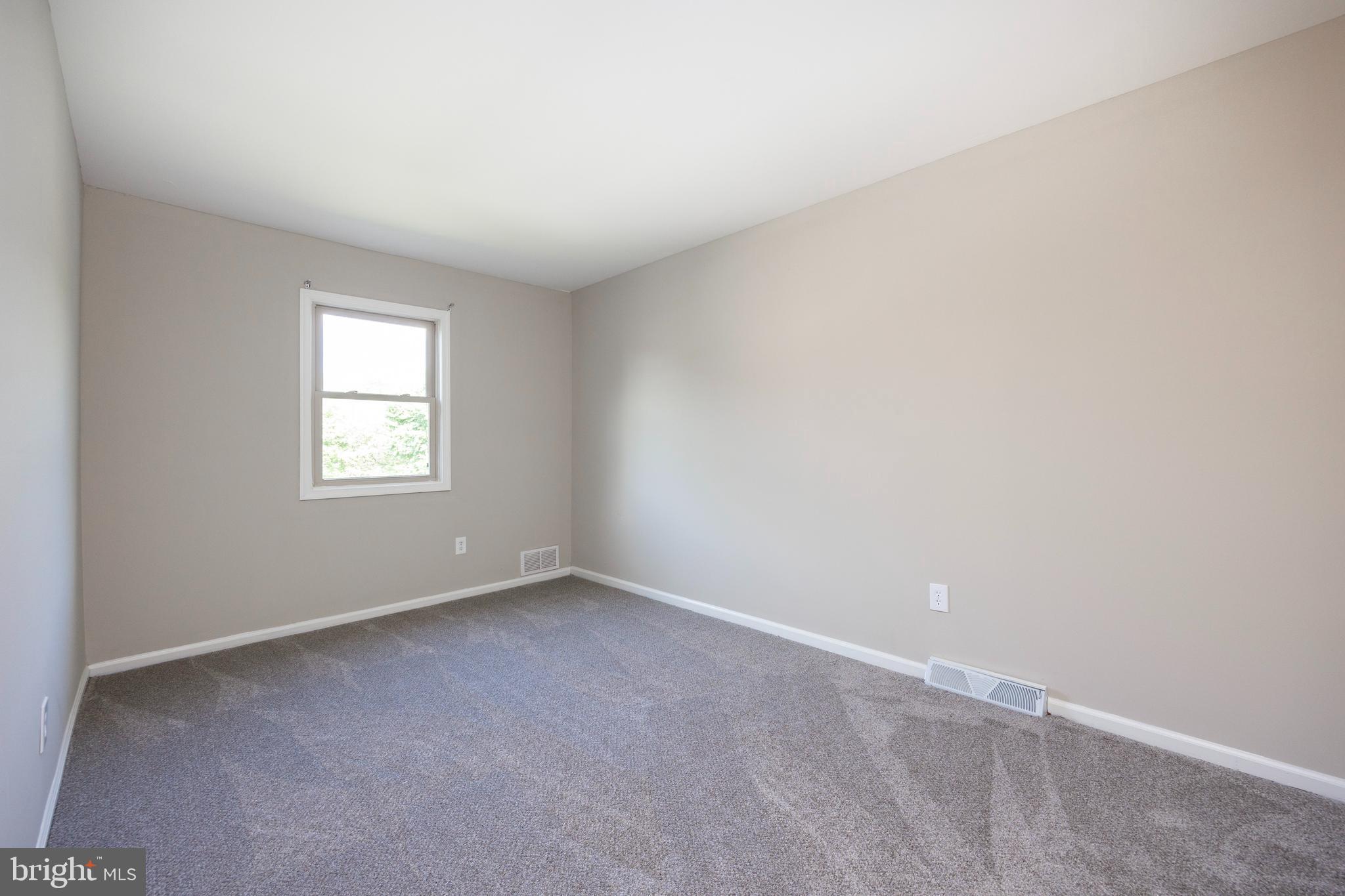 205 WASHINGTON COURT