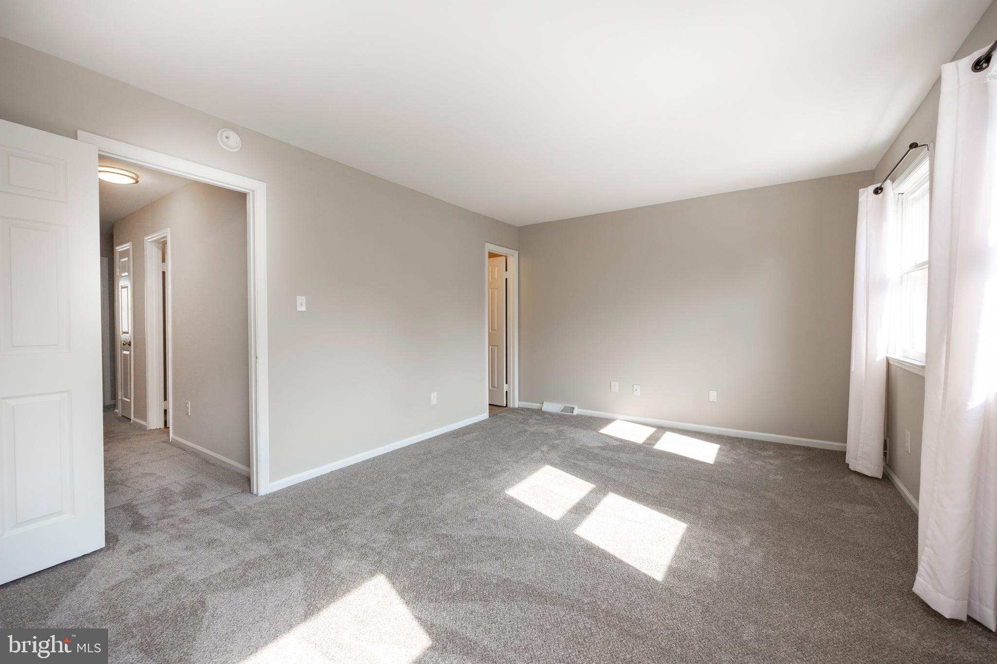 205 WASHINGTON COURT