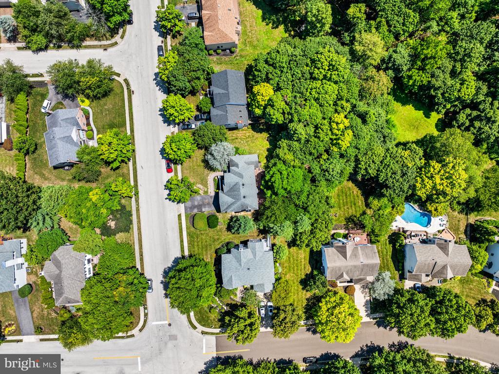 694 CHERRYDALE DRIVE