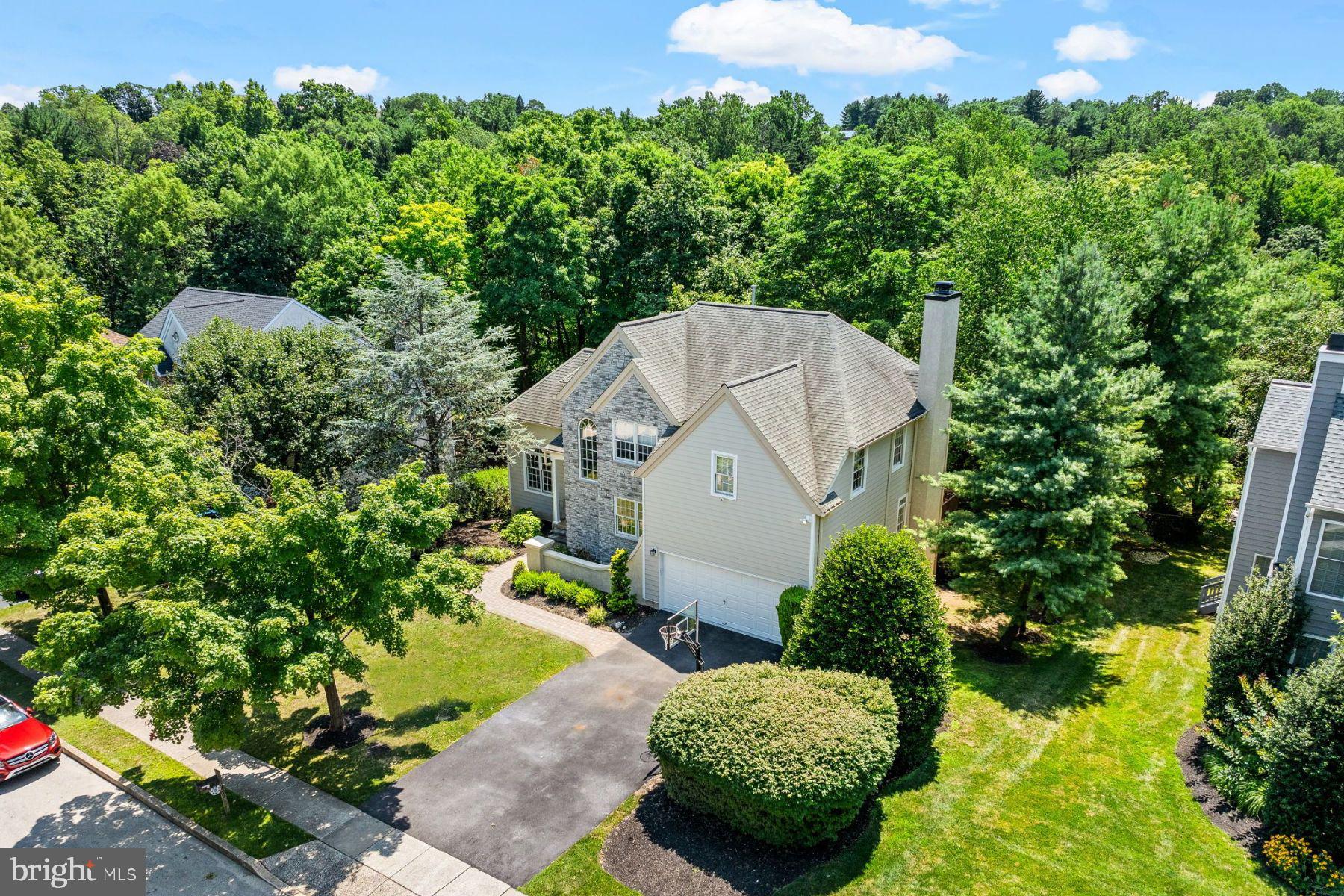 694 CHERRYDALE DRIVE