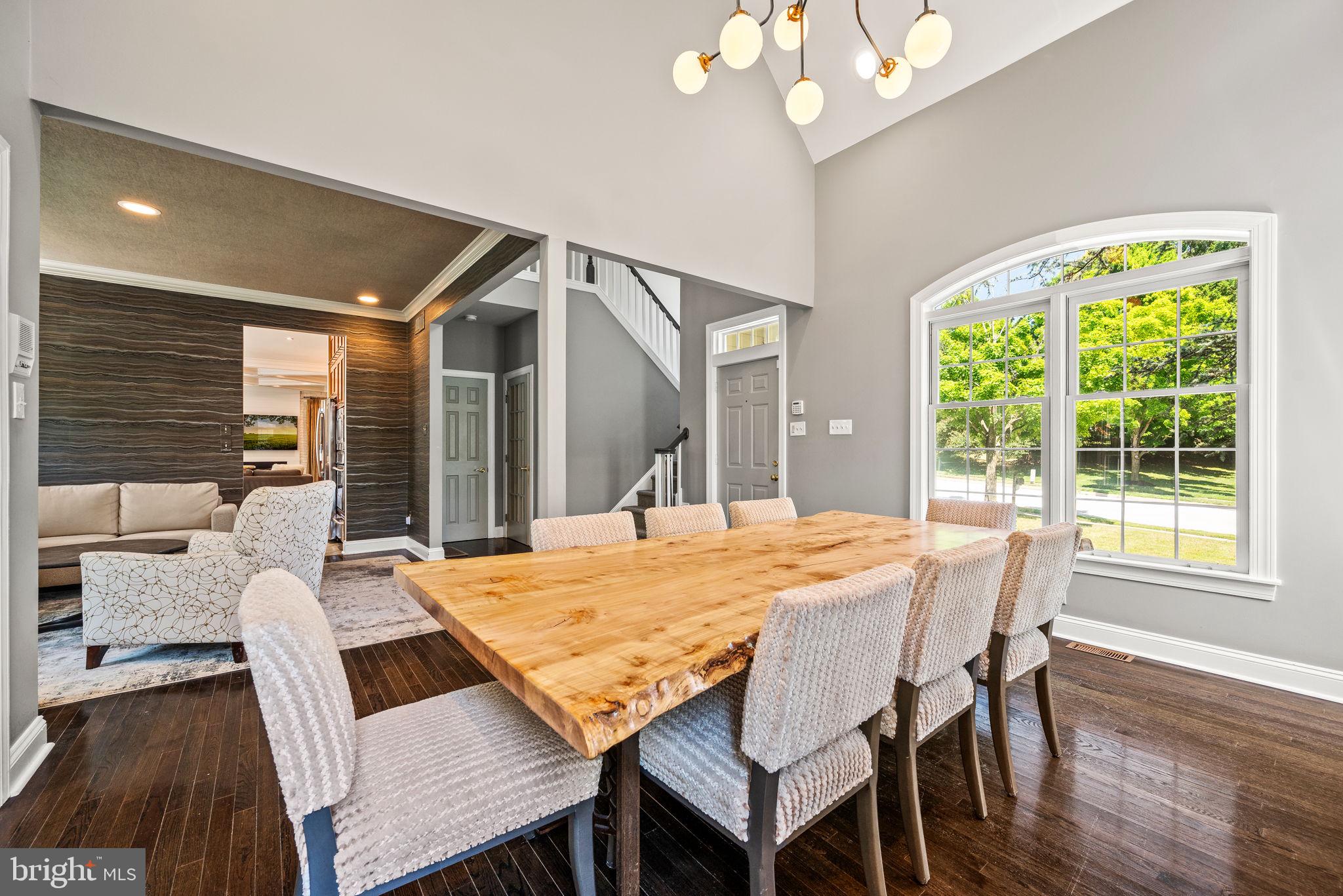 694 CHERRYDALE DRIVE