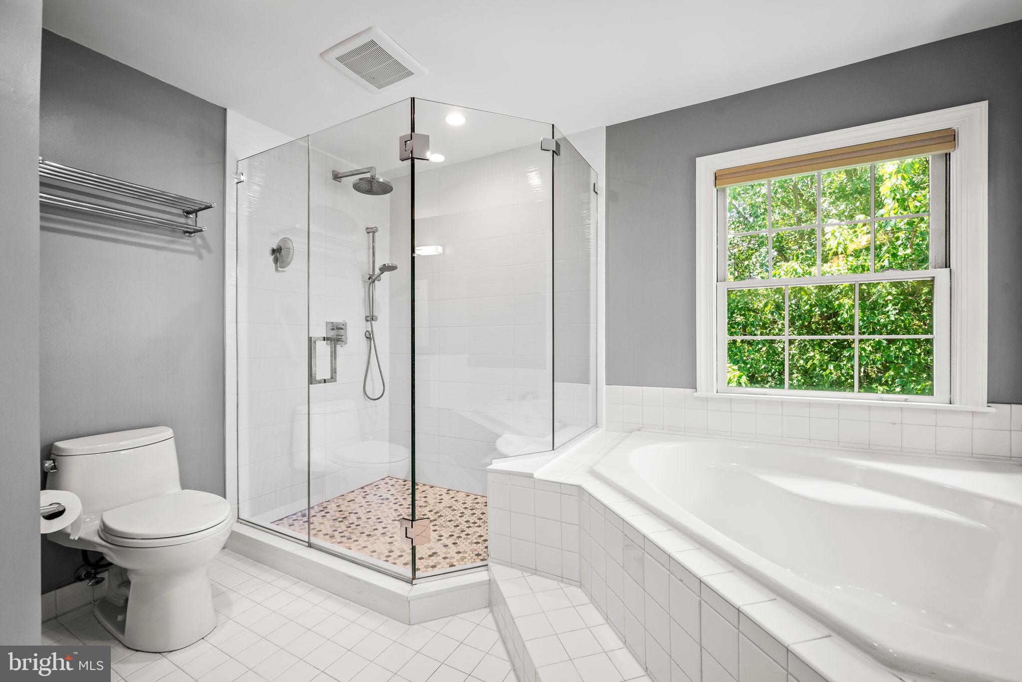 694 CHERRYDALE DRIVE