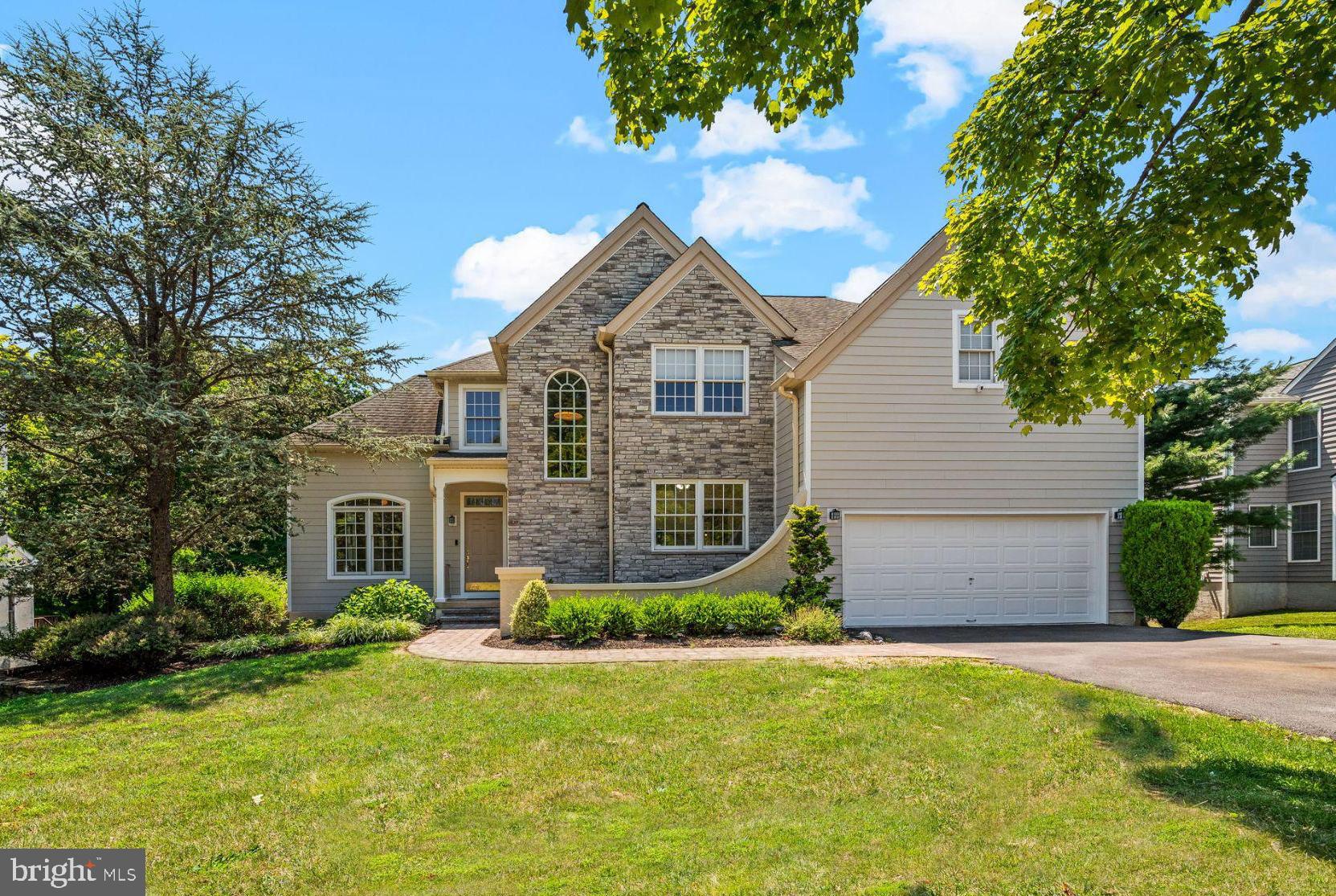 694 CHERRYDALE DRIVE