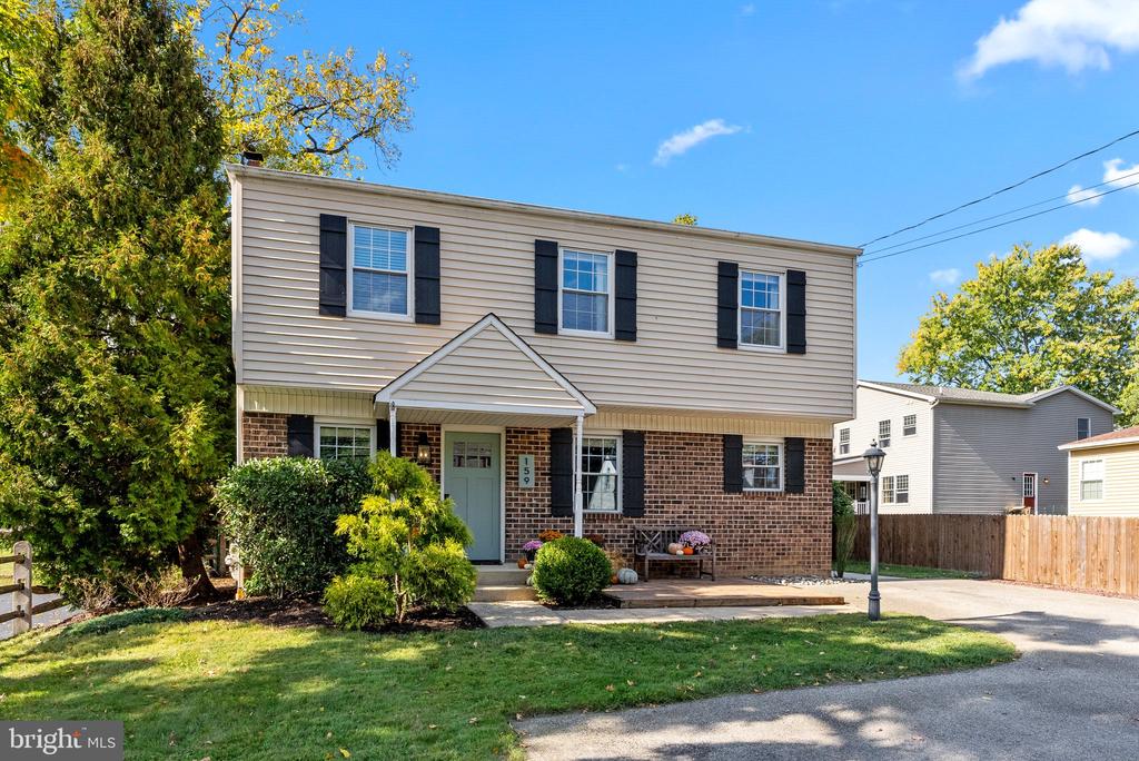 159 TENNIS AVENUE