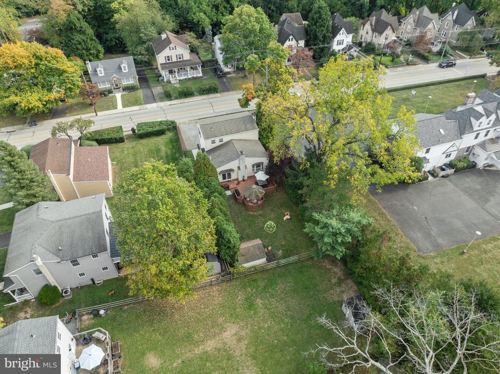 159 TENNIS AVENUE