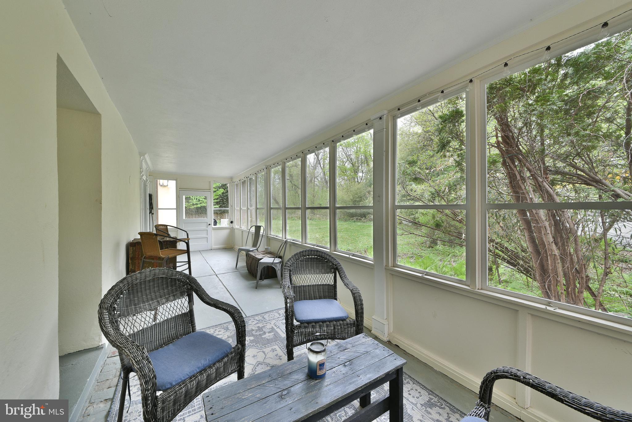 6250 W VALLEY GREEN ROAD