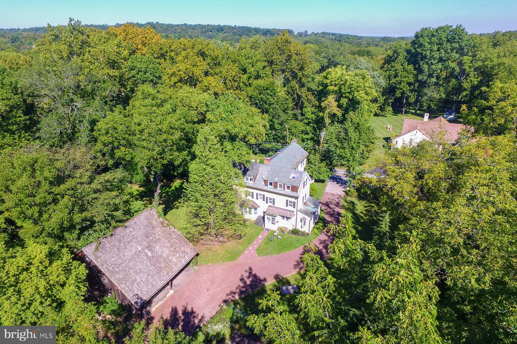 6250 W VALLEY GREEN ROAD