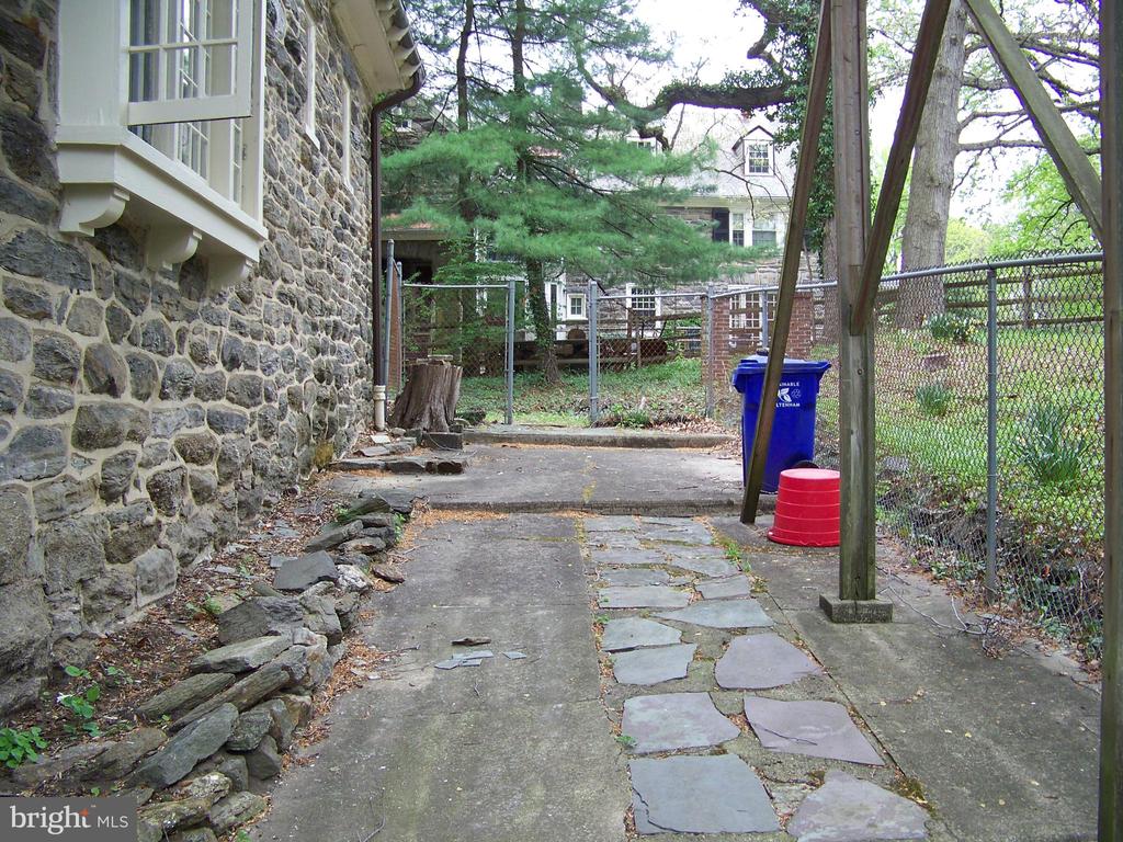 335 BENT ROAD