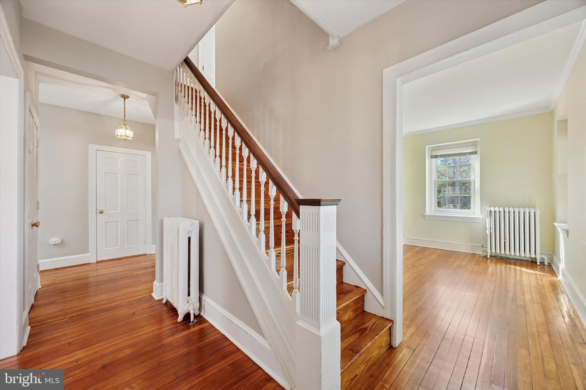 8116 FLOURTOWN AVENUE