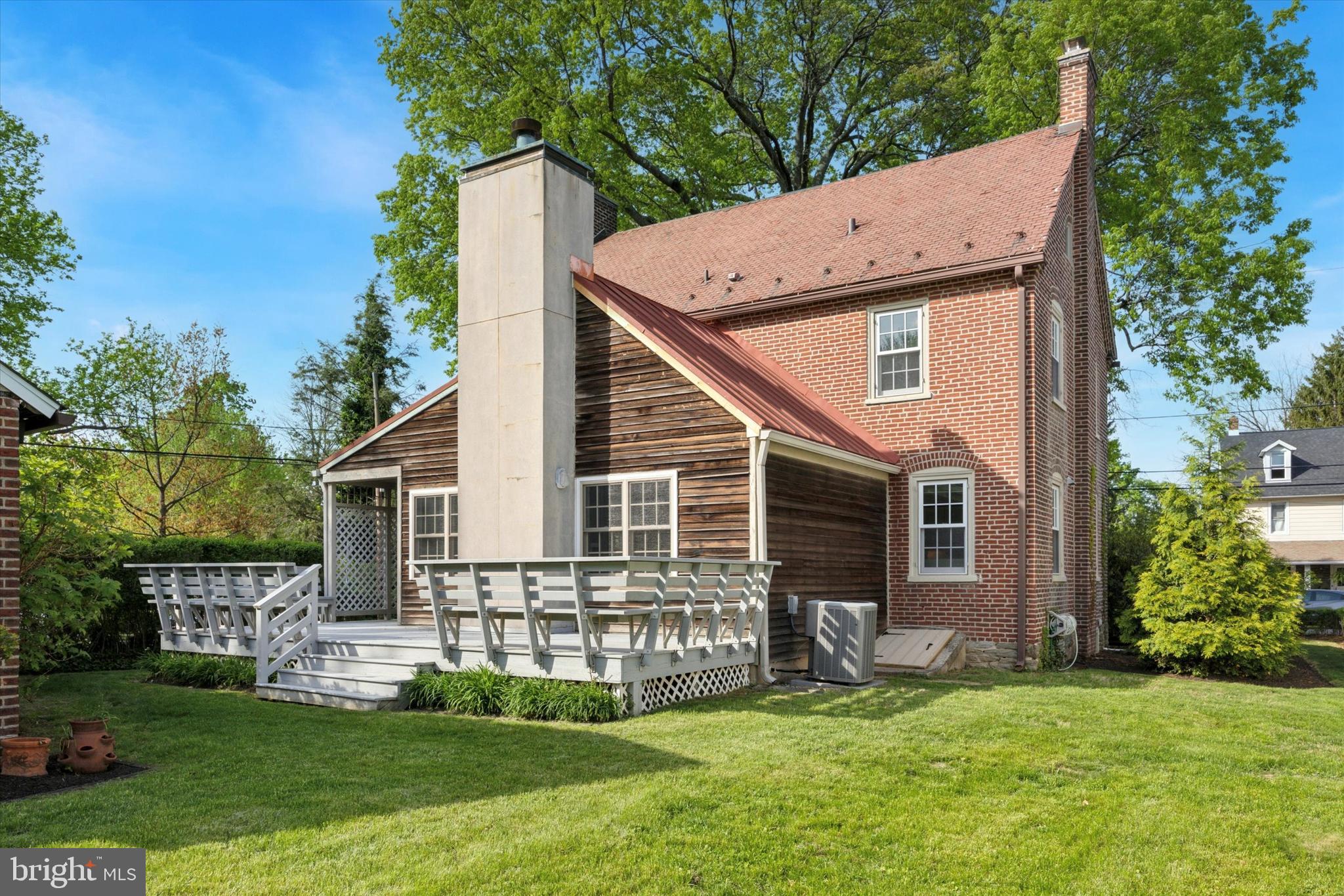 8116 FLOURTOWN AVENUE